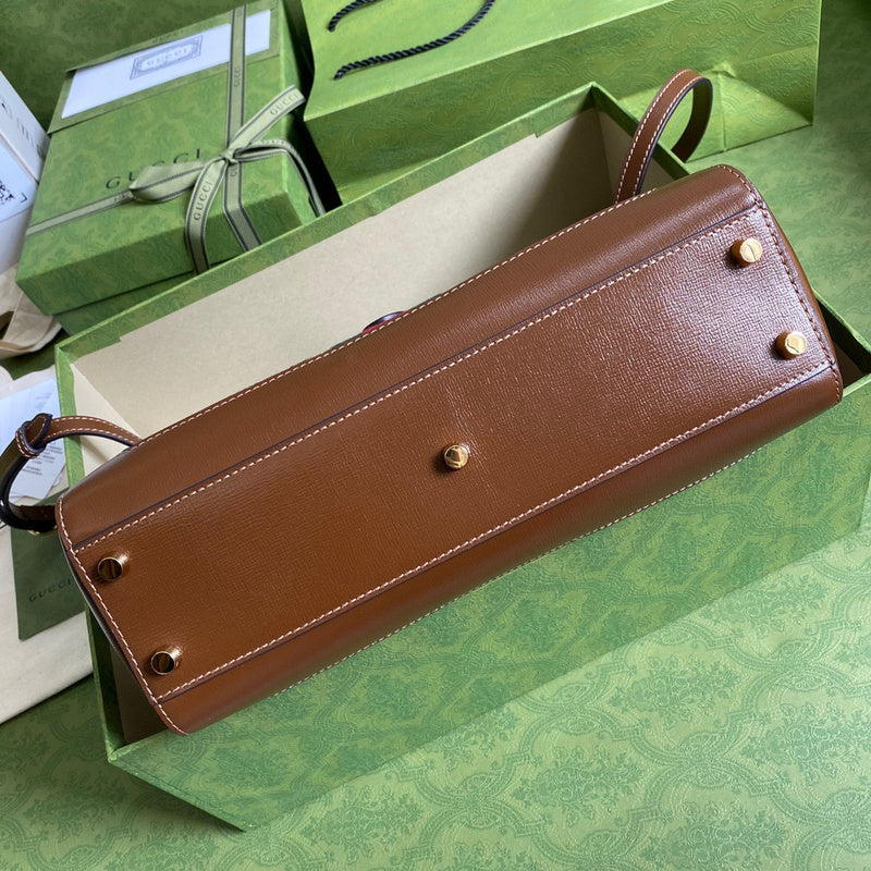 Gucci   Luxury Bags  1014