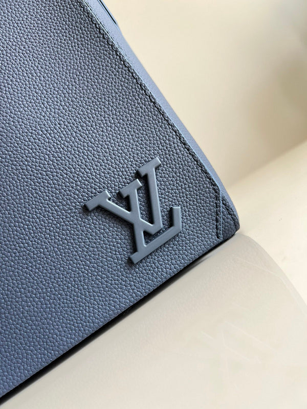 Alice Bags- Louis Vuittons  - 16128