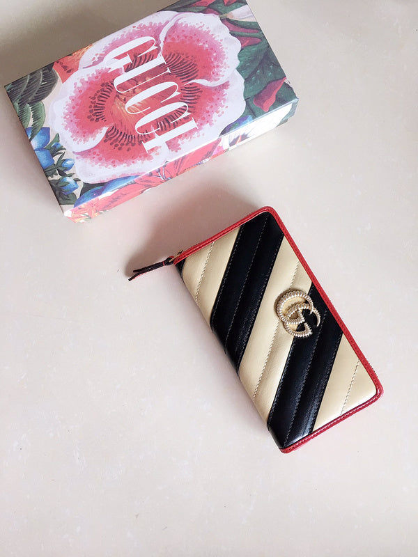 Gucci   Luxury Bags  1369