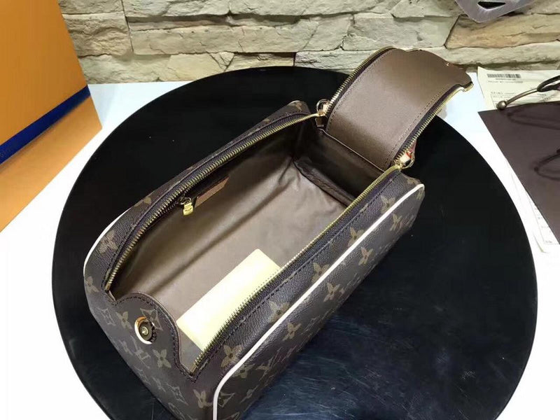 Alice bags - Louis Vuittons  - 15589