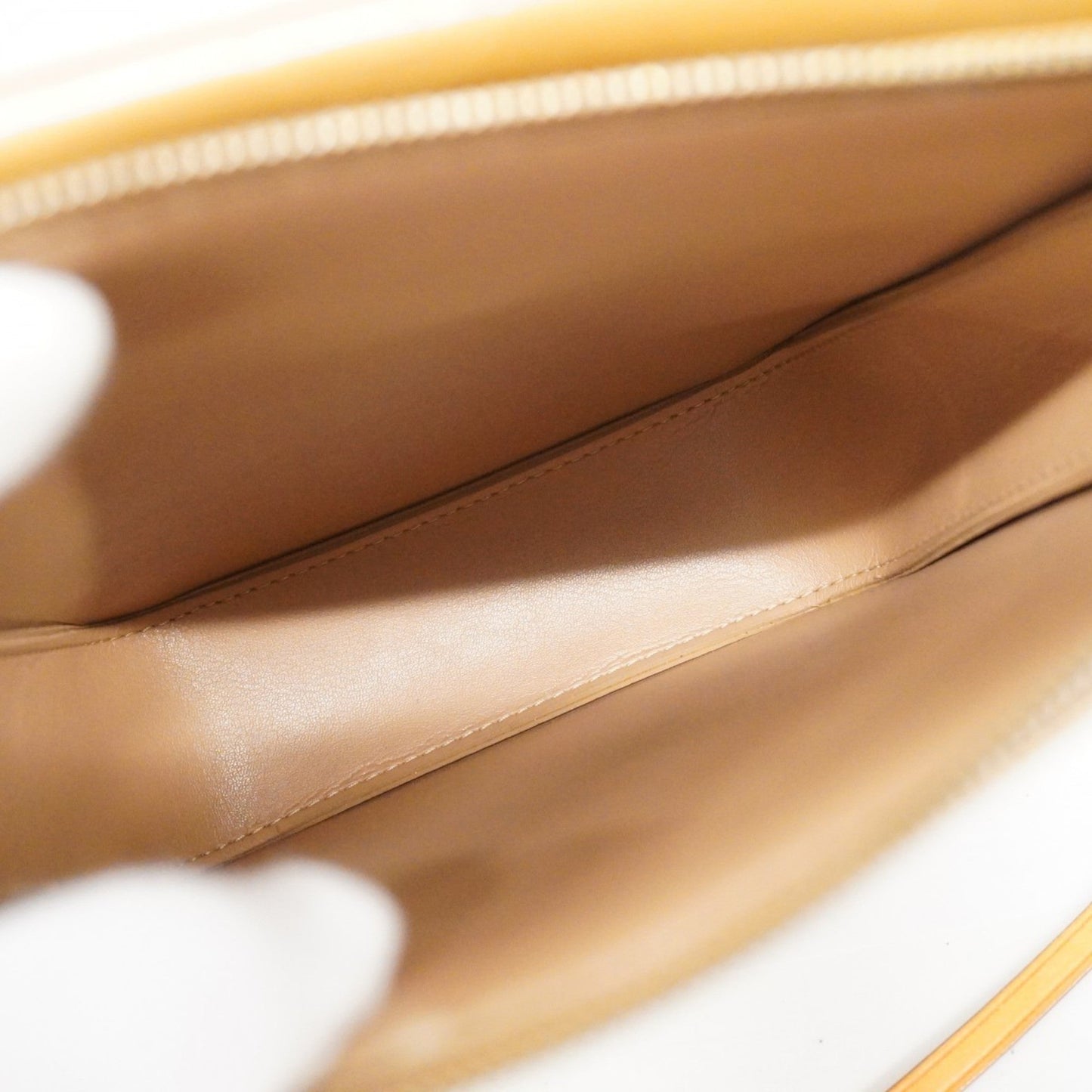 Louis Vuitton  Shoulder Bag