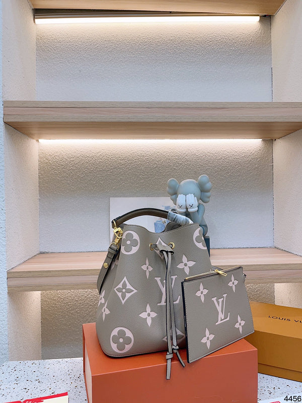 Alice bags - Louis Vuittons  - 14872