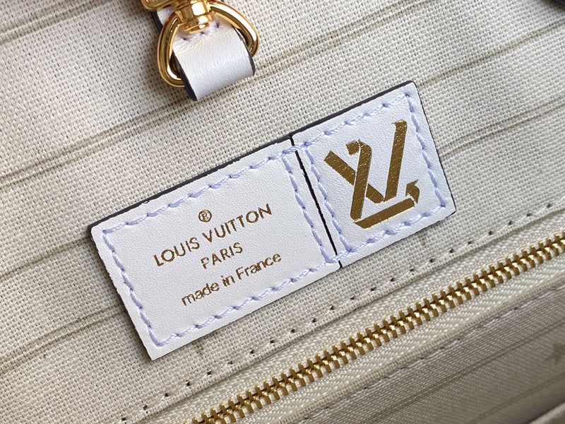 Alice Bags- Louis Vuittons  - 16528
