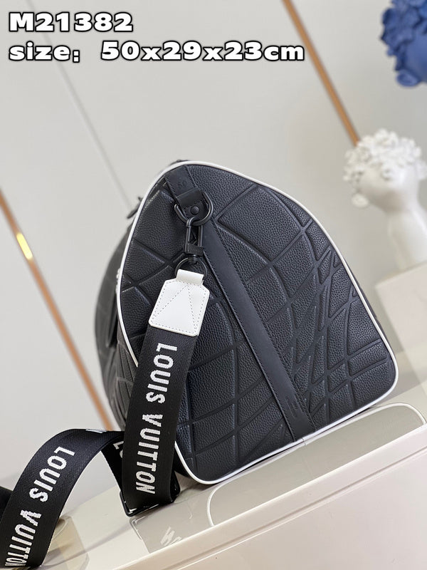 Alice Bags- Louis Vuittons  - 16009