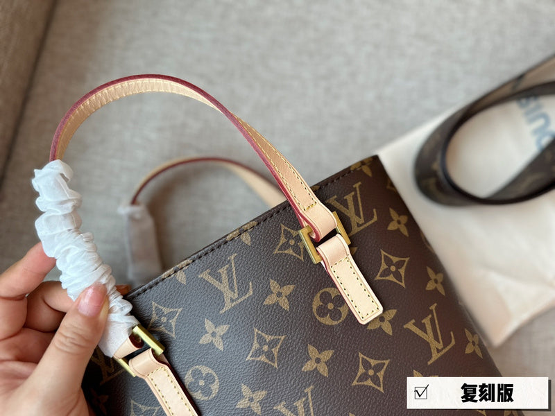 Alice bags - Louis Vuittons  - 15079