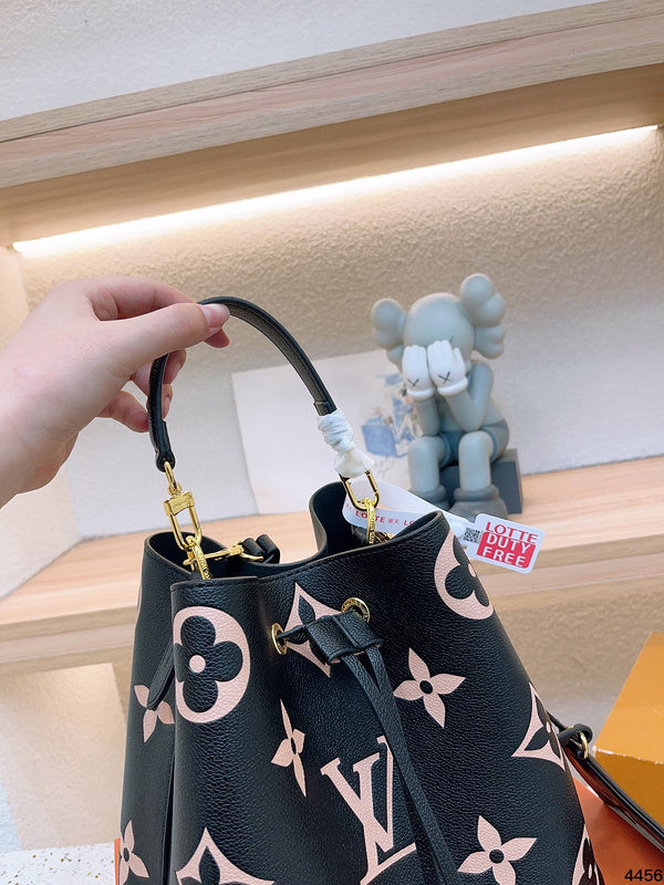 Alice bags - Louis Vuittons  - 14871