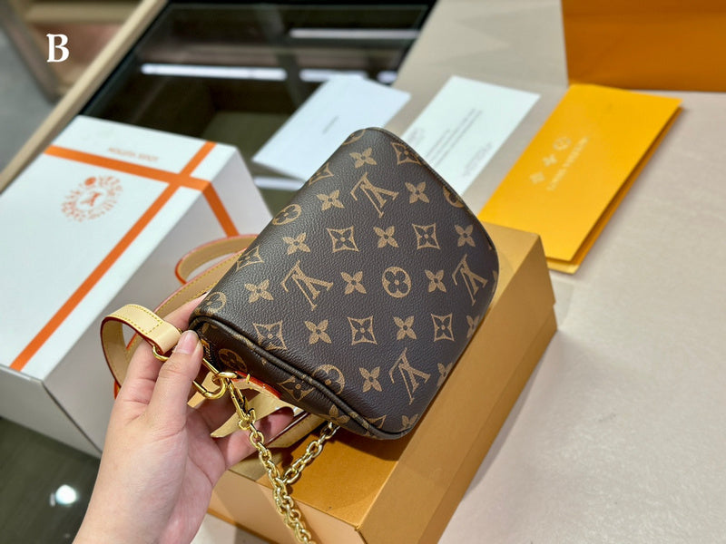 Alice bags - Louis Vuittons  - 14928