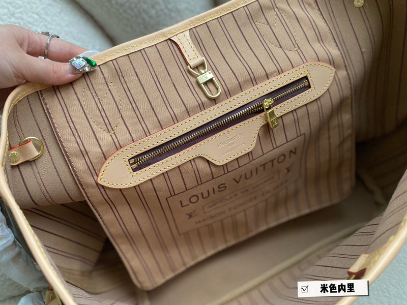 Alice bags - Louis Vuittons  - 15080