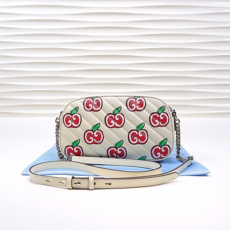 Gucci   Luxury Bags  1193