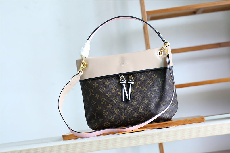 Alice bags - Louis Vuittons  - 7961