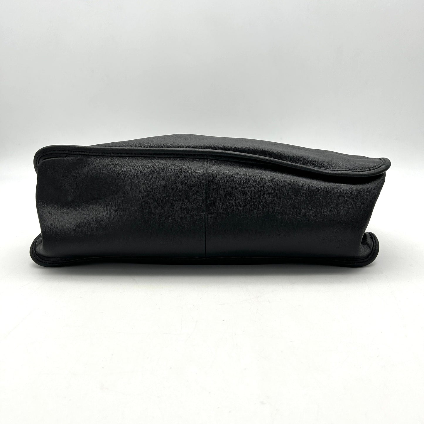 Gucci 1955 Horsebit Horsebit 19 Medium - Black Totes, Handbags LA39077