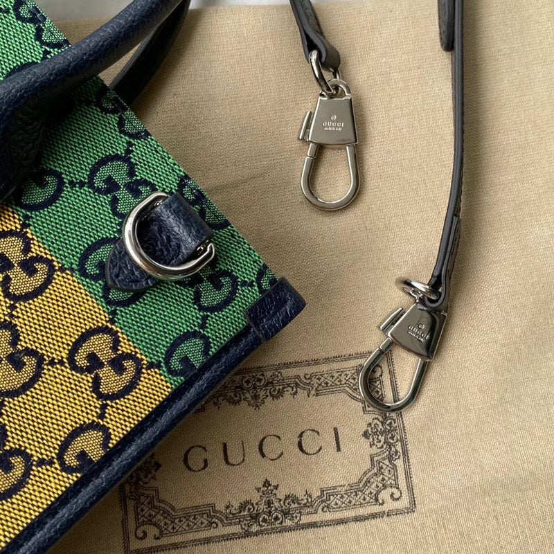 Gucci   Luxury Bags  985