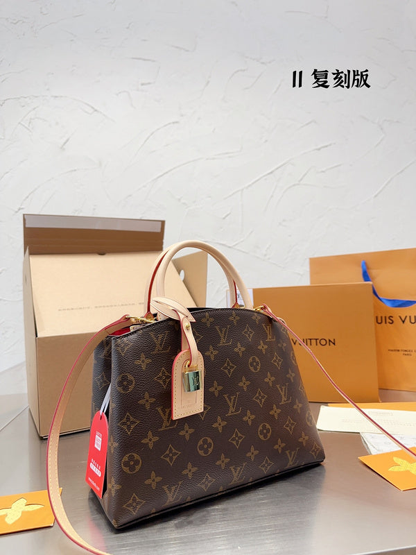 Alice bags - Louis Vuittons  - 15120