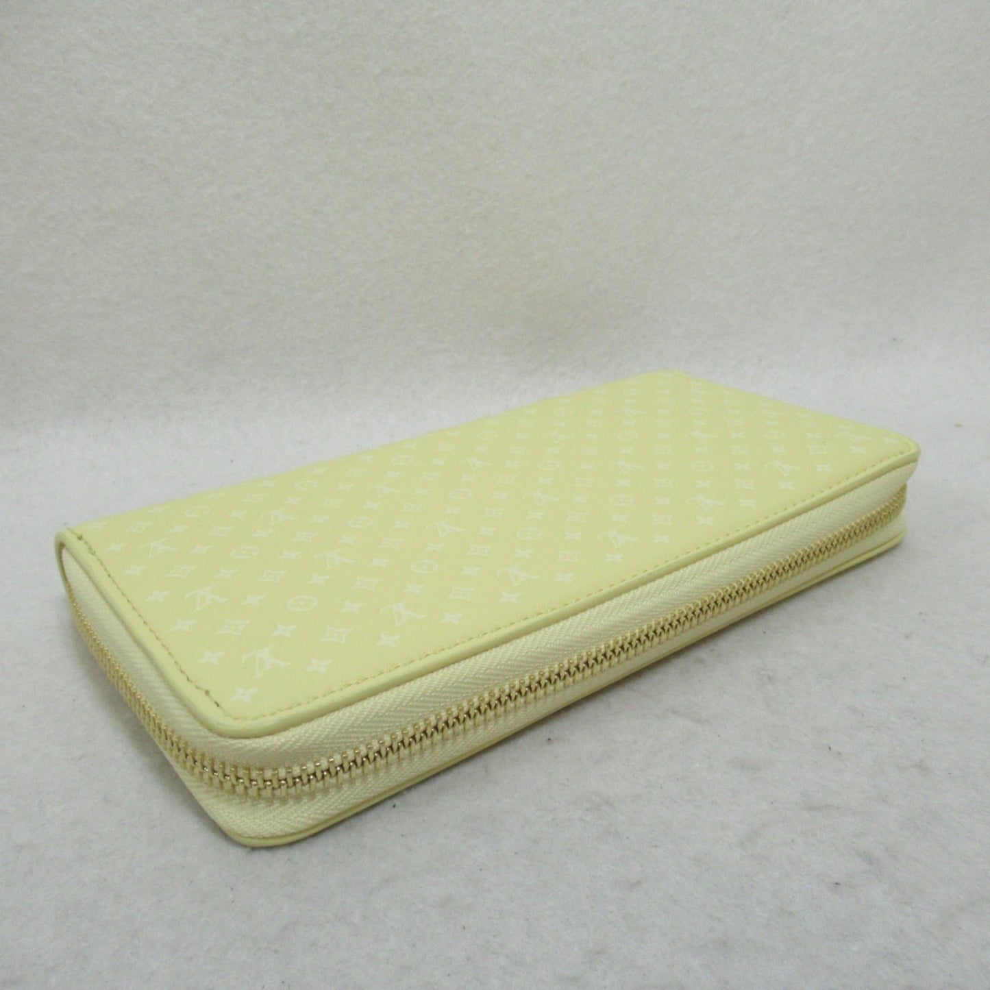 Louis Vuitton  Monogram Leather Coin Purse/Coin Case