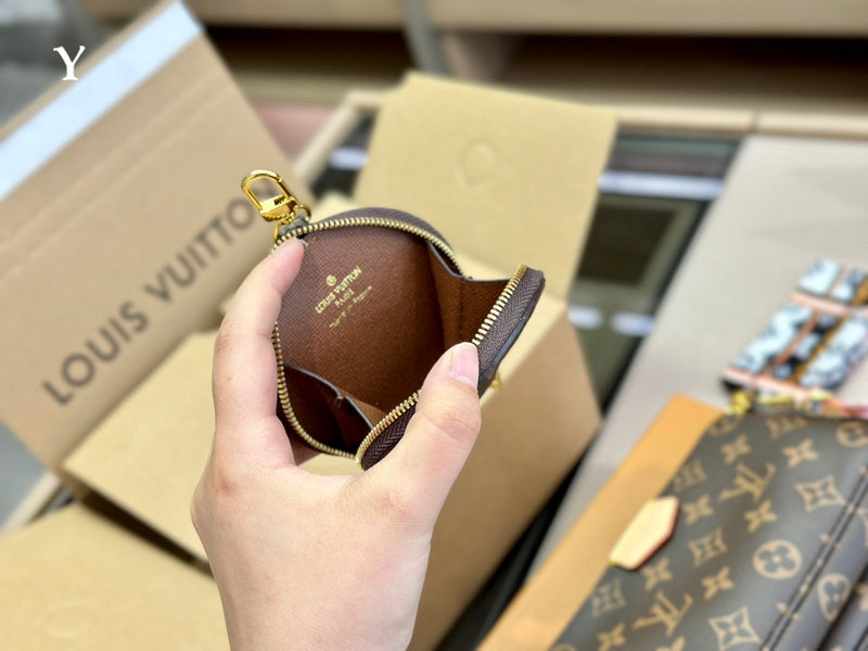 Alice bags - Louis Vuittons  - 15087
