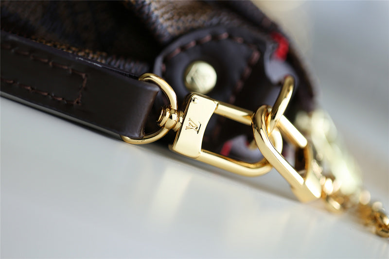 Alice bags - Louis Vuittons  - 9377