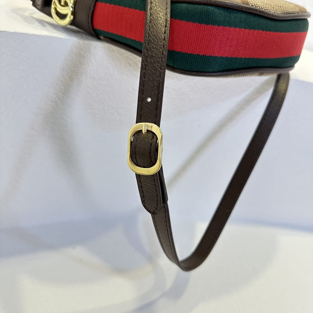 Gucci handbag