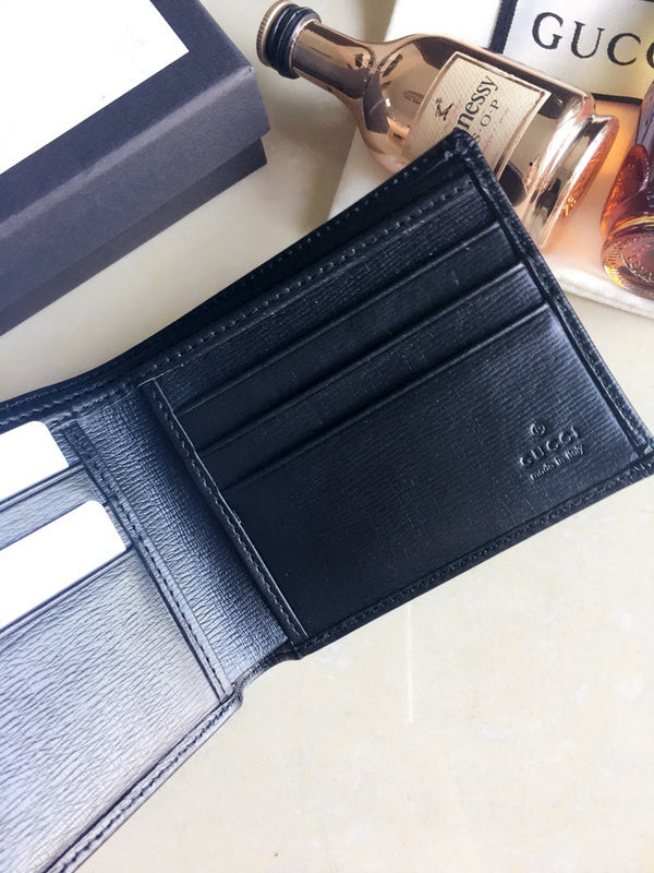 Gucci   Luxury Bags  1352
