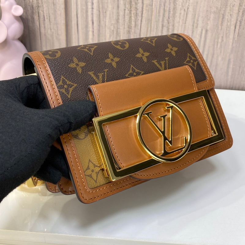 Alice Bags- Louis Vuittons  - 16109