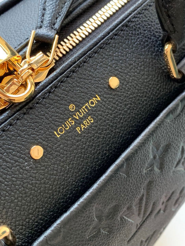 Alice bags - Louis Vuittons  - 15210