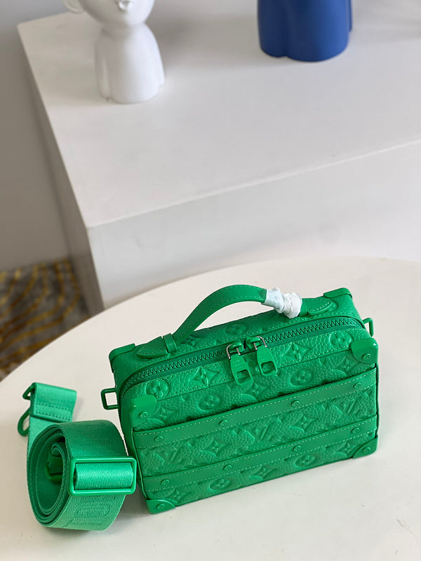 Alice Bags- Louis Vuittons  - 16423