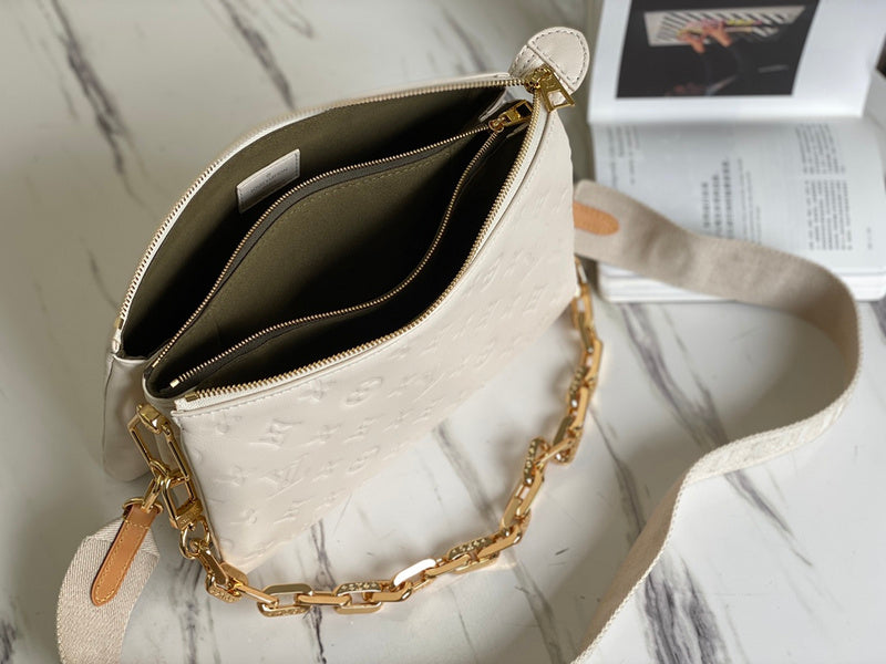 Alice Bags- Louis Vuittons  - 16329