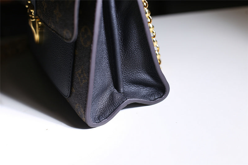 Alice bags - Louis Vuittons  - 7840