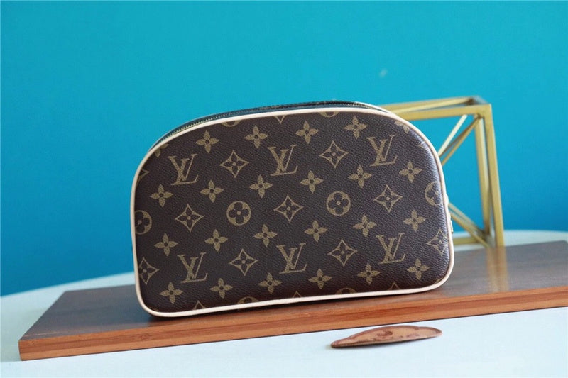 Alice bags - Louis Vuittons  - 10671