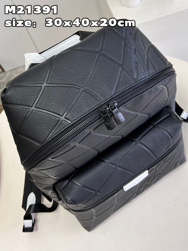 Alice Bags- Louis Vuittons  - 16006