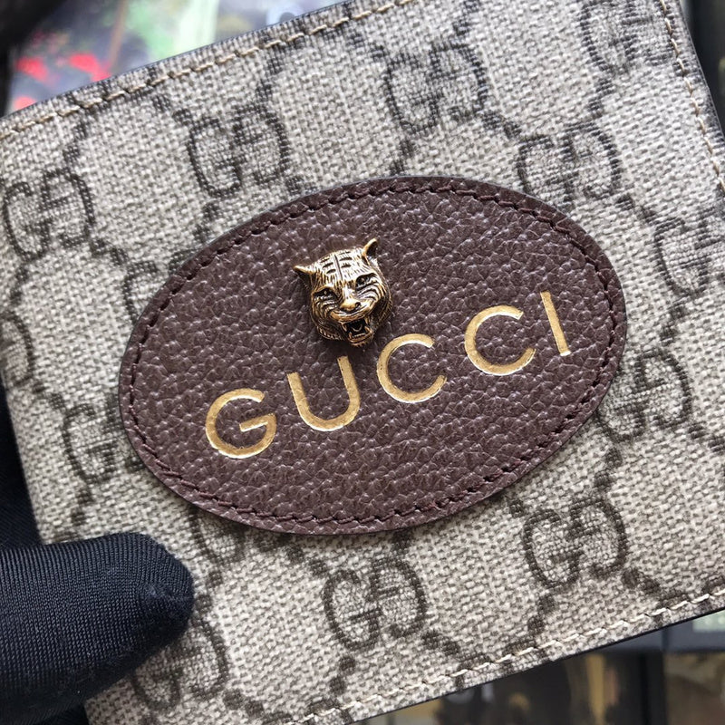 Gucci   Luxury Bags  889