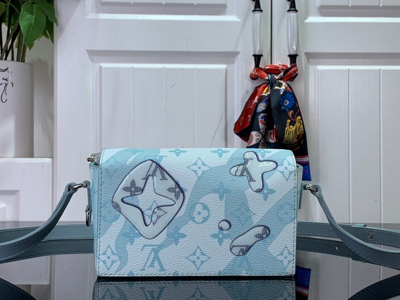 Alice bags - Louis Vuittons  - 15226