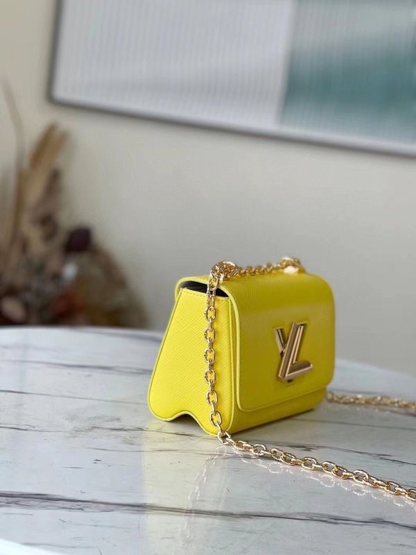 Alice Bags- Louis Vuittons  - 16357