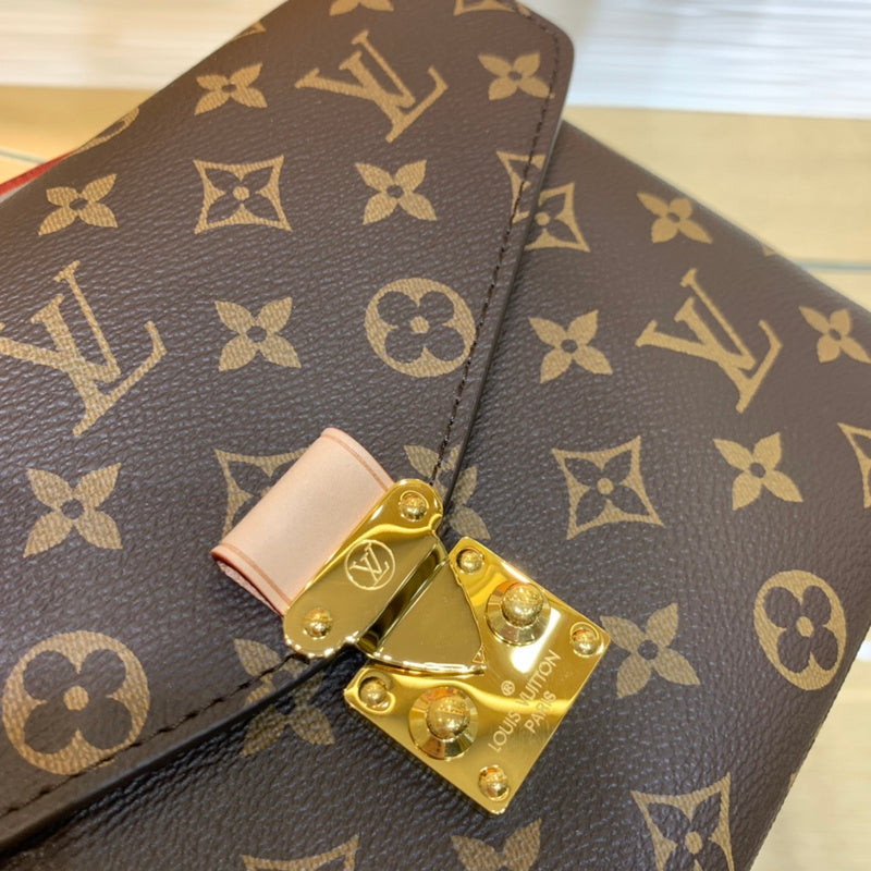 Alice bags- Louis Vuittons  - 16665