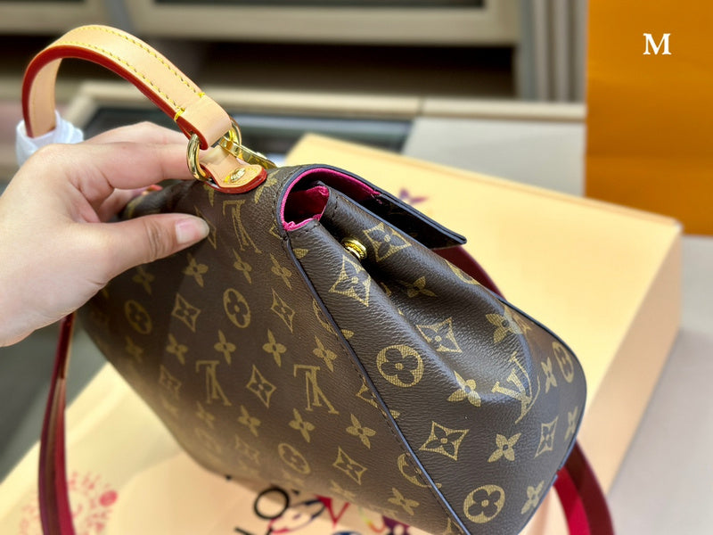 Alice bags - Louis Vuittons  - 15016