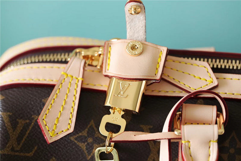 Alice bags - Louis Vuittons  - 9435