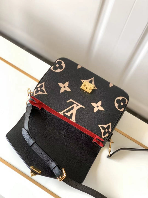 Alice Bags- Louis Vuittons  - 16444