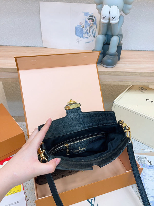Alice bags - Louis Vuittons  - 14873