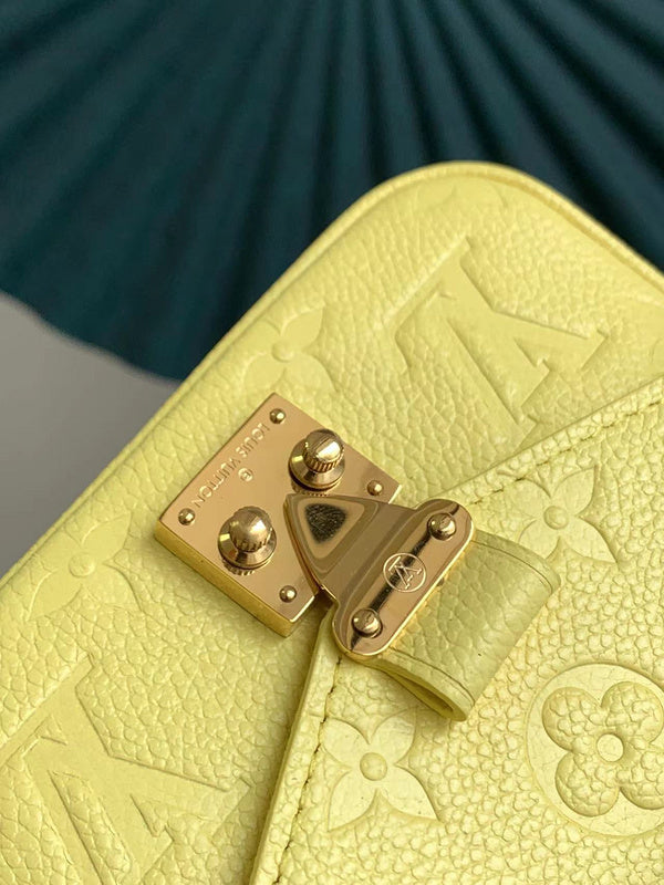 Alice bags- Louis Vuittons  - 16770