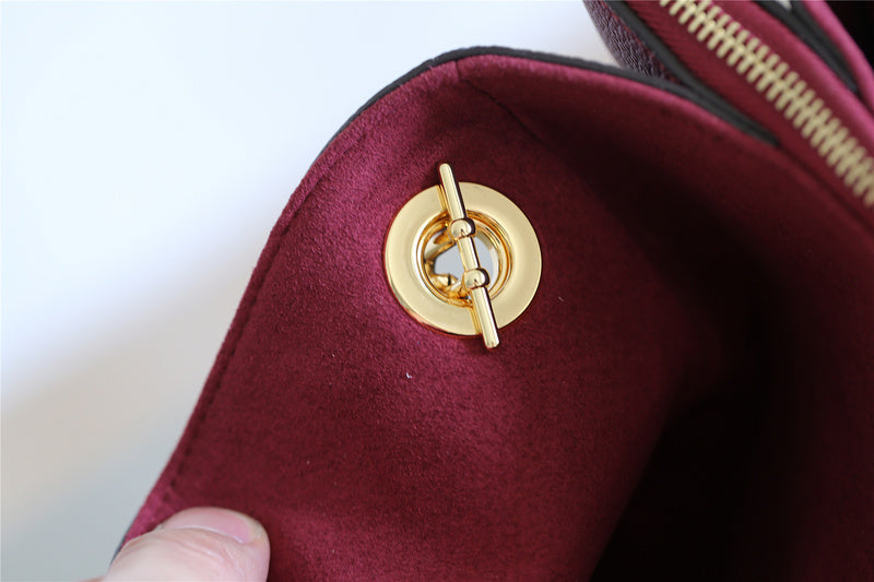 Alice bags - Louis Vuittons  - 7935
