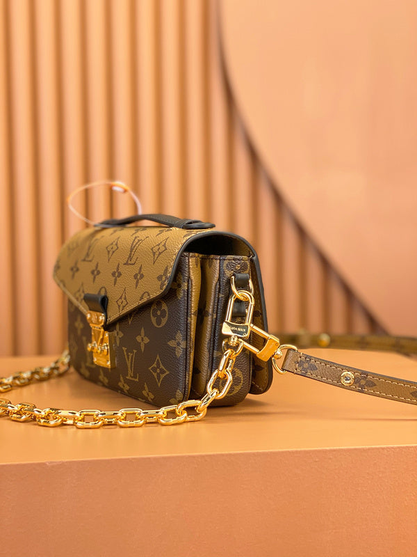 Alice bags - Louis Vuittons  - 15377