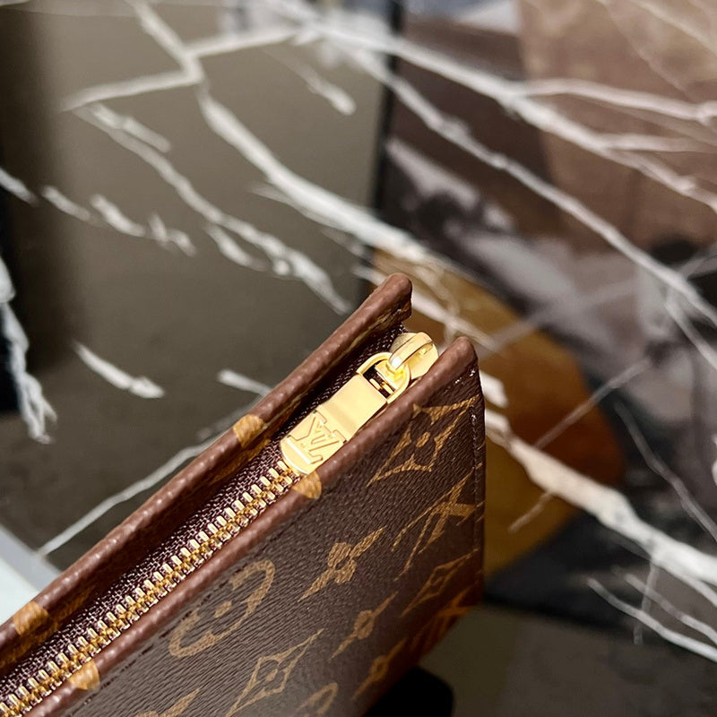 Alice bags - Louis Vuittons  - 15729