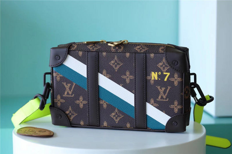 Alice bags - Louis Vuittons  - 10108