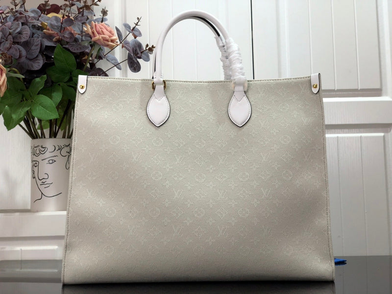 Alice Bags- Louis Vuittons  - 16501