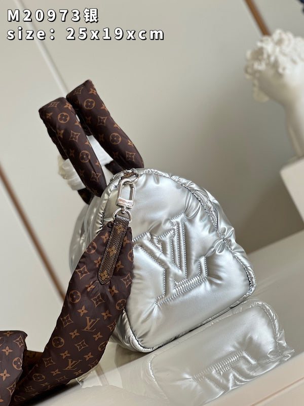 Alice Bags- Louis Vuittons  - 16093