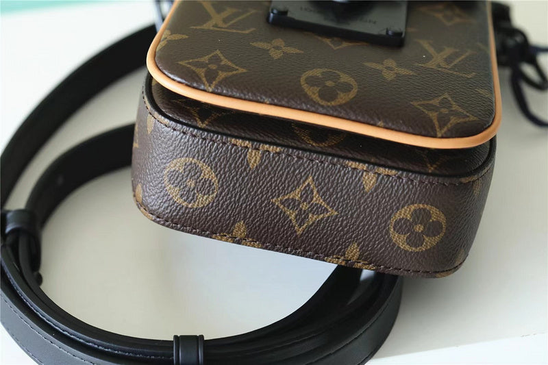 Alice bags - Louis Vuittons  - 9924