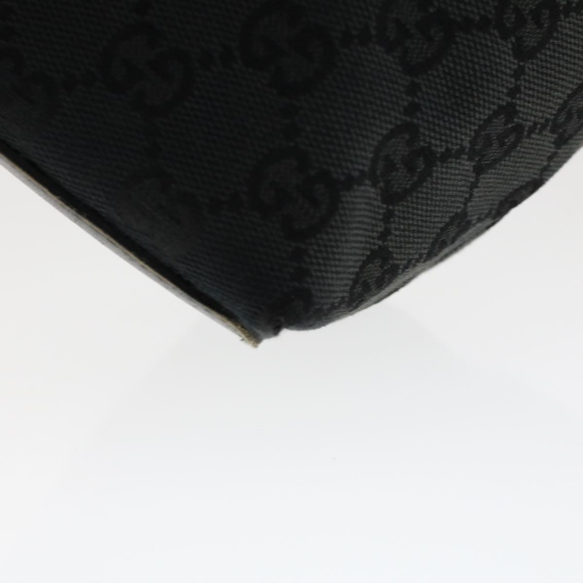GUCCI GG Canvas Shoulder Bag Black 0021099 002058  ep1111
