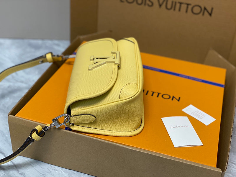Alice bags - Louis Vuittons  - 15176
