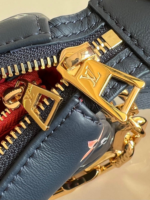Alice Bags- Louis Vuittons  - 16255