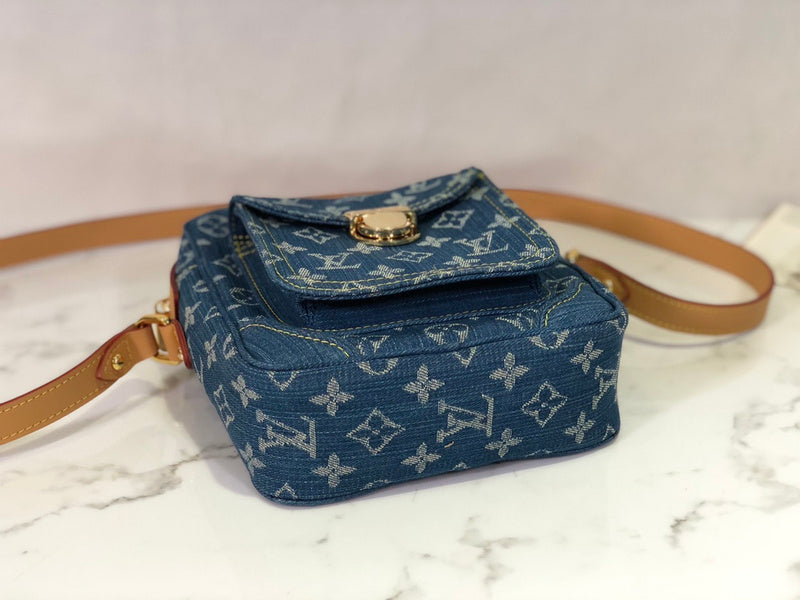 Alice Bags- Louis Vuittons  - 16067