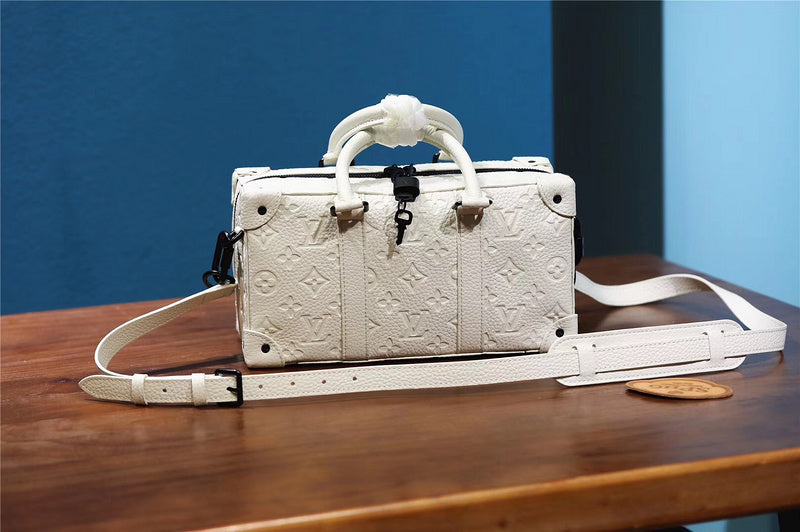 Alice bags - Louis Vuittons  - 10426